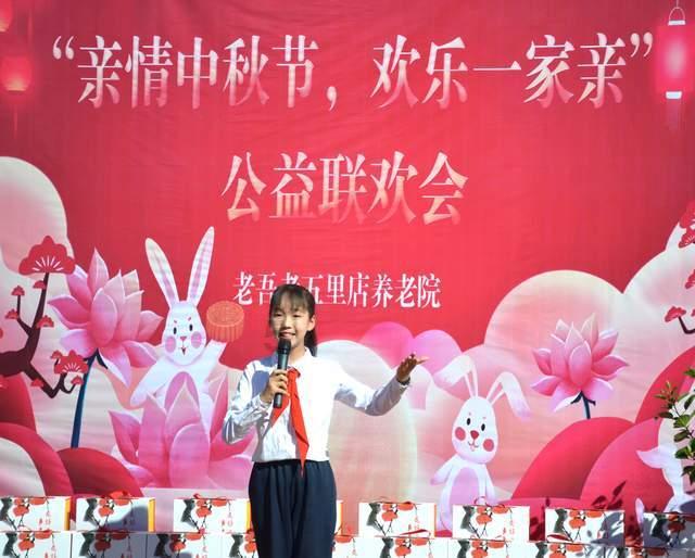 杜海涛和沈梦辰逛街破分手传闻,无美颜镜头下,海涛发量堪忧
