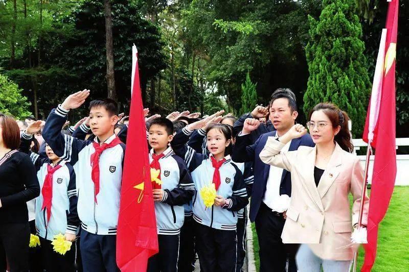 美院附中集训备考，列宾美术学院经典人体素描
